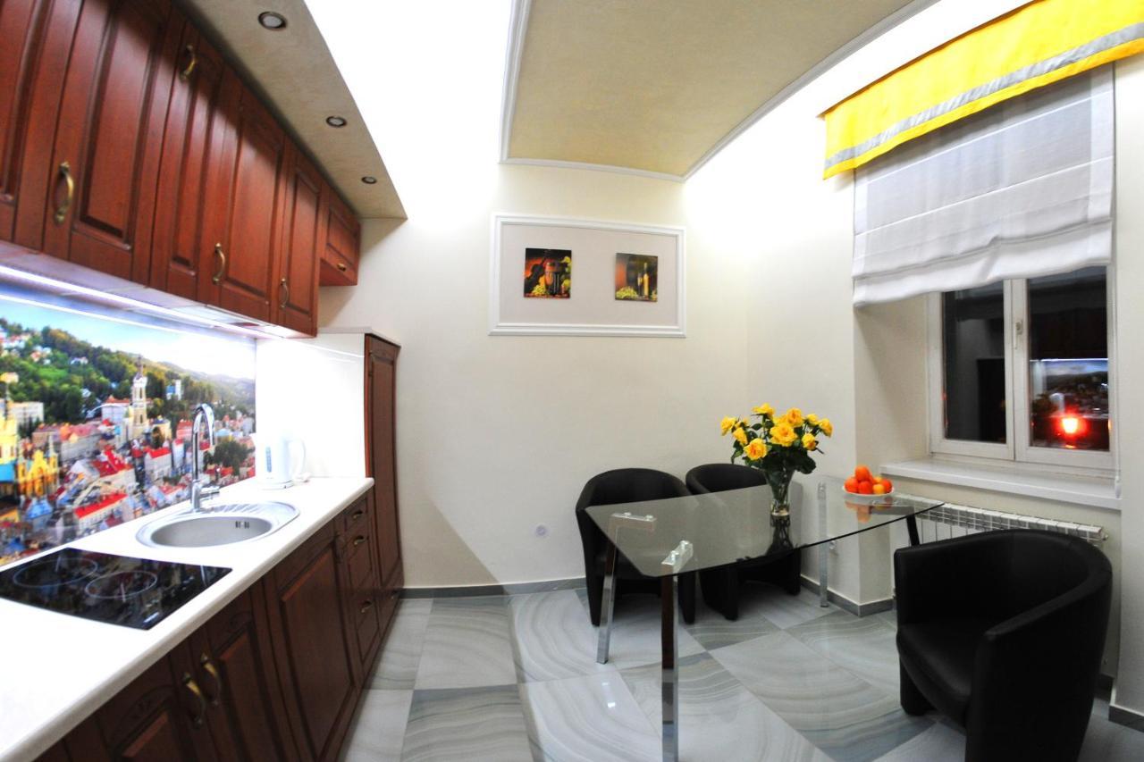 Apartamenty Na Mniszej Przemyśl Exteriör bild