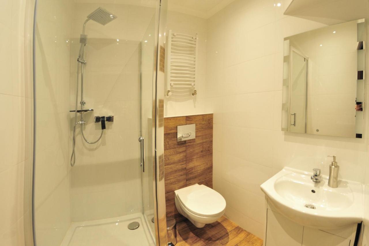 Apartamenty Na Mniszej Przemyśl Exteriör bild